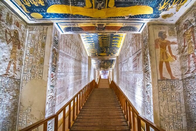 Valley of the Kings and Hatshepsut private Luxor West Bank tour