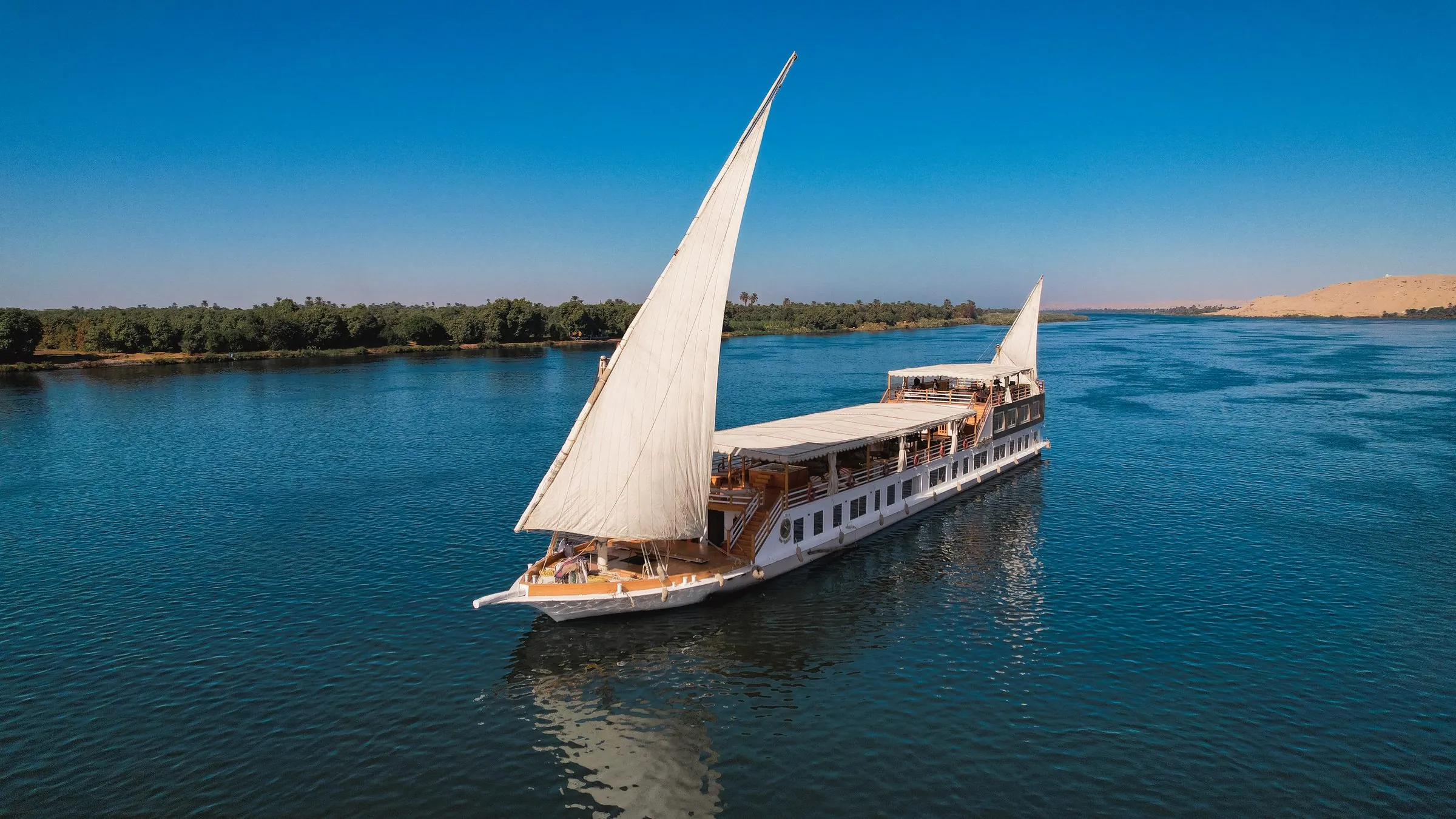 10 días en El Cairo, Swan Dahabiya y Hurghada
